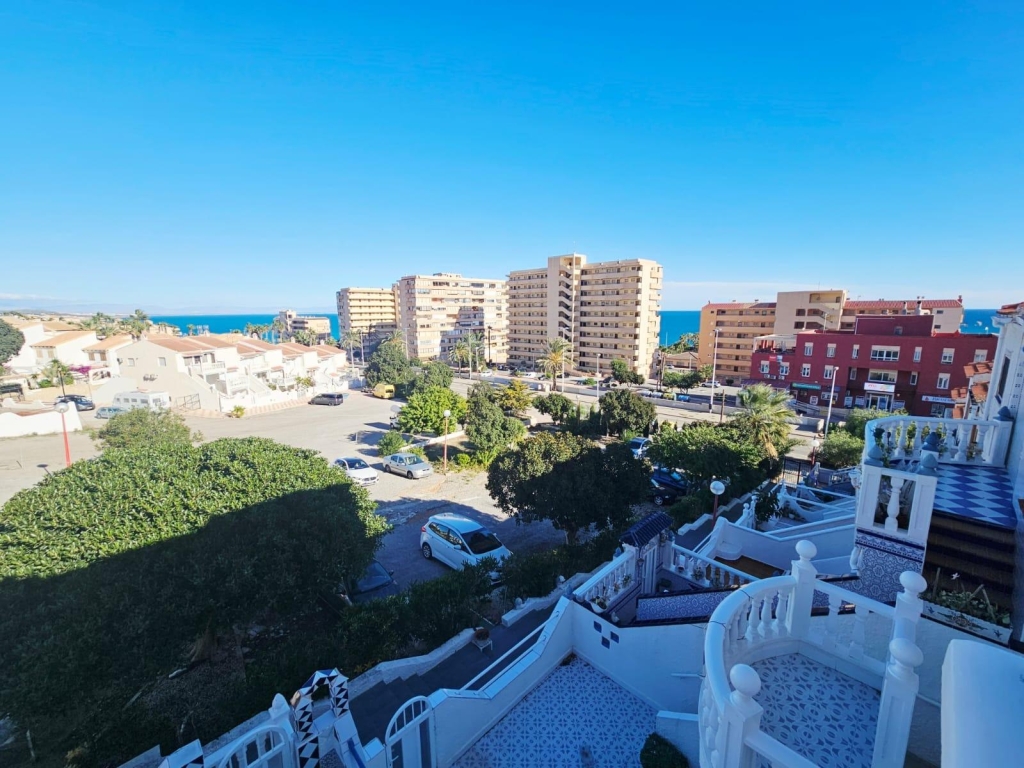 3 Bedroom 2 Bathroom Duplex in Torrevieja