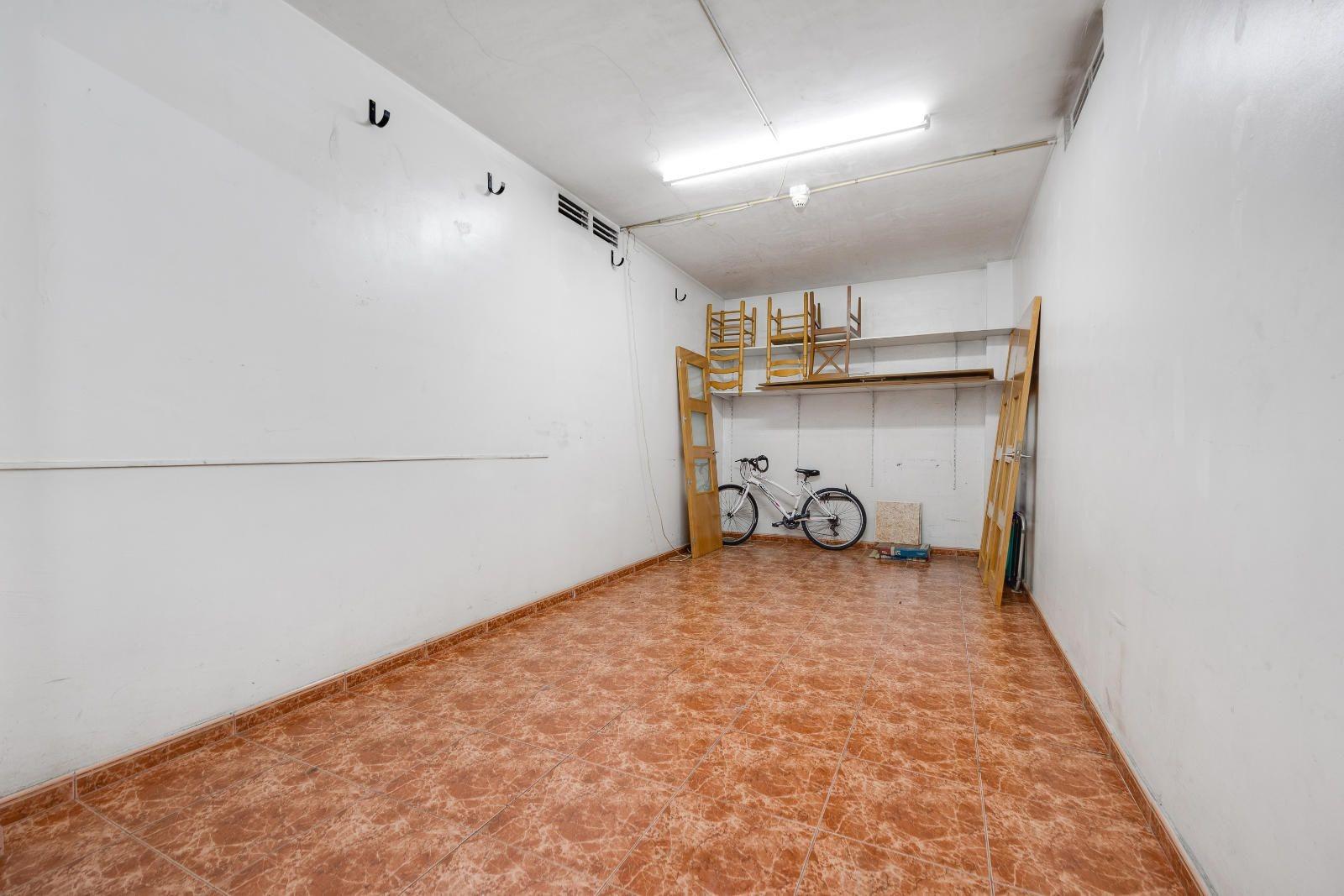 For sale - 3 Bedroom 2 Bathroom Apartment in Torrevieja - Torrevieja  - Alicante