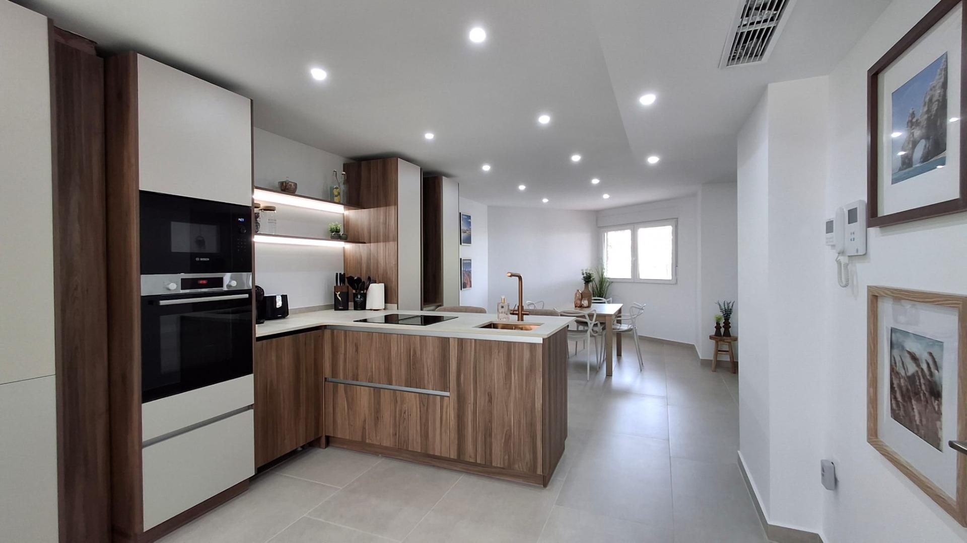 For sale - 2 Bedroom 2 Bathroom Apartment in Torrevieja - Acequion  - Alicante
