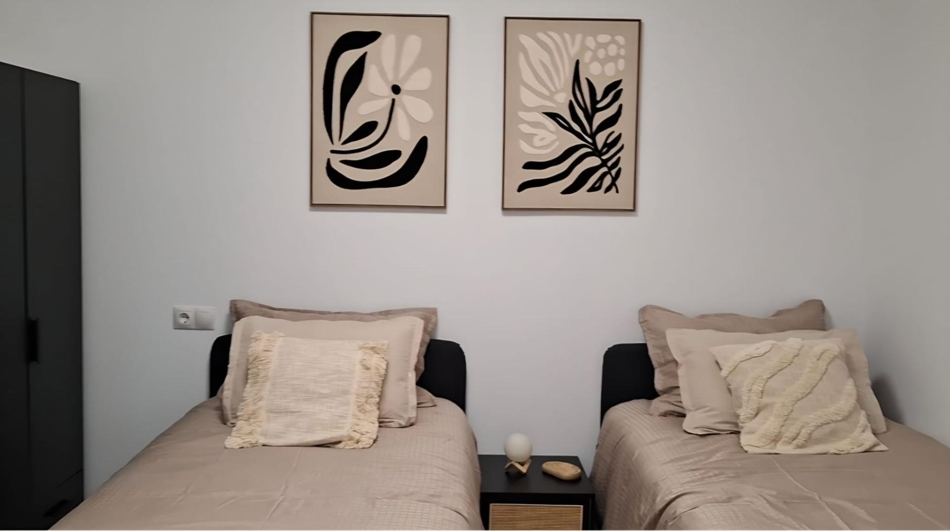 For sale - 2 Bedroom 2 Bathroom Apartment in Torrevieja - Acequion  - Alicante