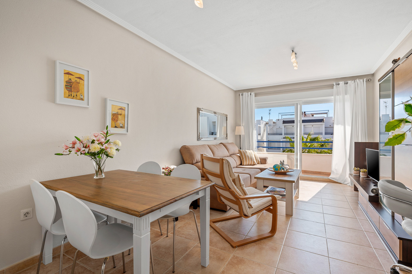 For sale - 2 Bedroom 2 Bathroom Apartment in Torrevieja - Costa Blanca  - Alicante