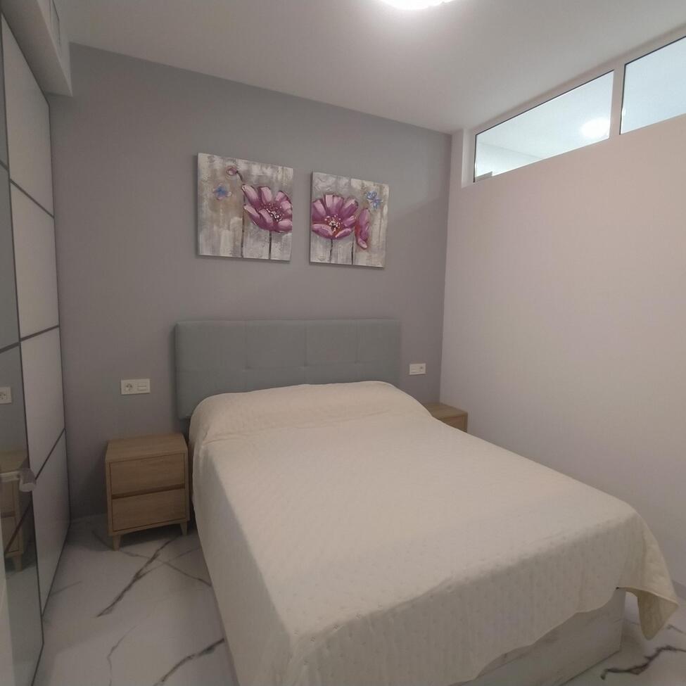 For sale - 2 Bedroom 2 Bathroom Apartment in Torrevieja - Playa Del Cura  - Alicante