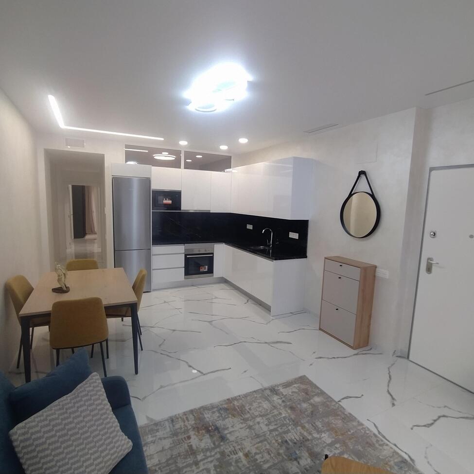 For sale - 2 Bedroom 2 Bathroom Apartment in Torrevieja - Playa Del Cura  - Alicante