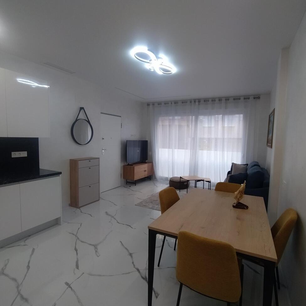 For sale - 2 Bedroom 2 Bathroom Apartment in Torrevieja - Playa Del Cura  - Alicante