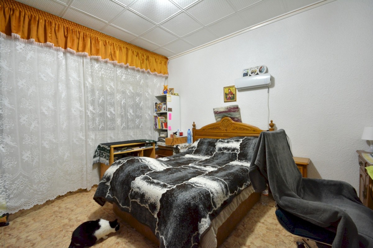 For sale - 4 Bedroom 2 Bathroom Town House in Guardamar del Segura - Costa Blanca  - Alicante