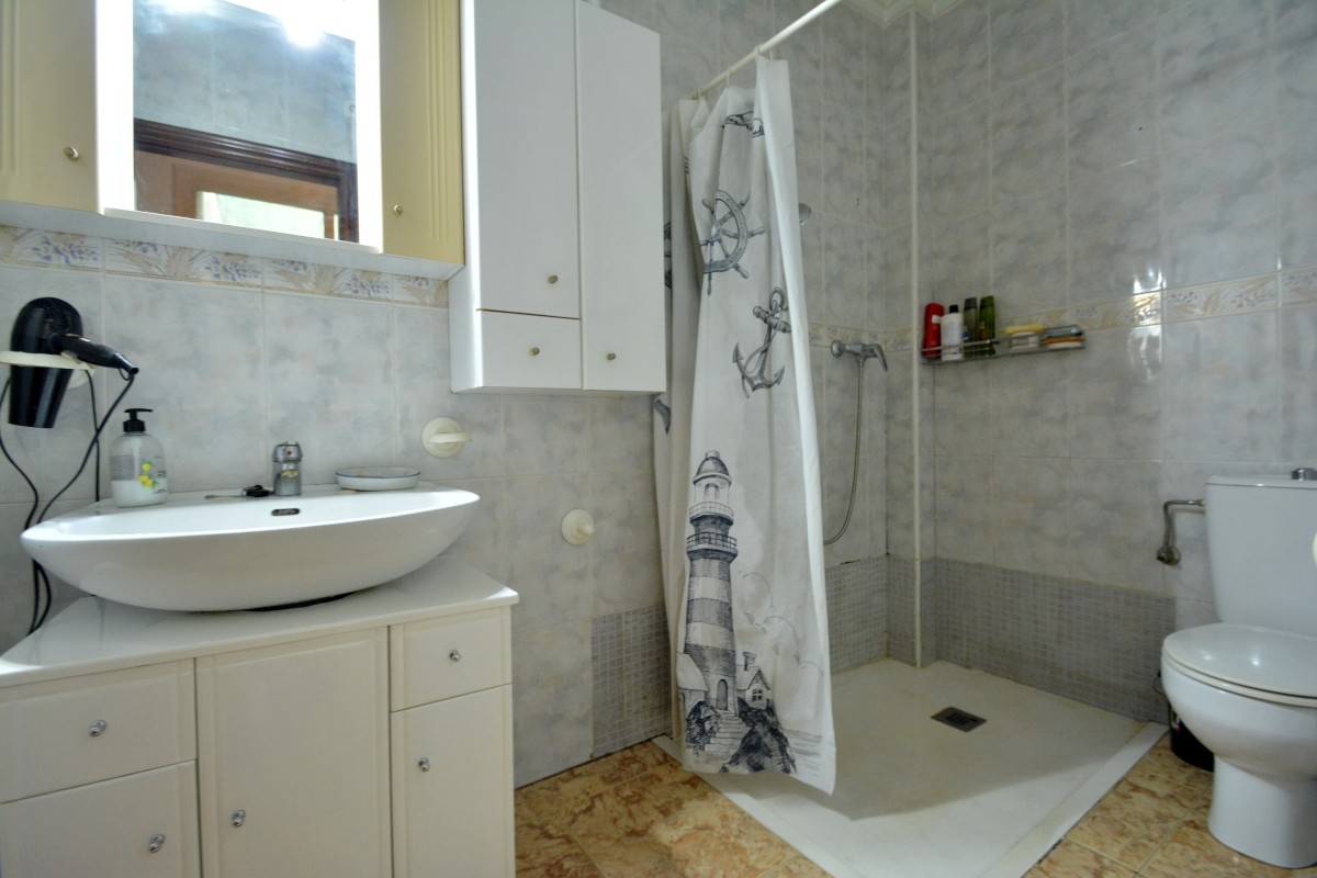 For sale - 4 Bedroom 2 Bathroom Town House in Guardamar del Segura - Costa Blanca  - Alicante