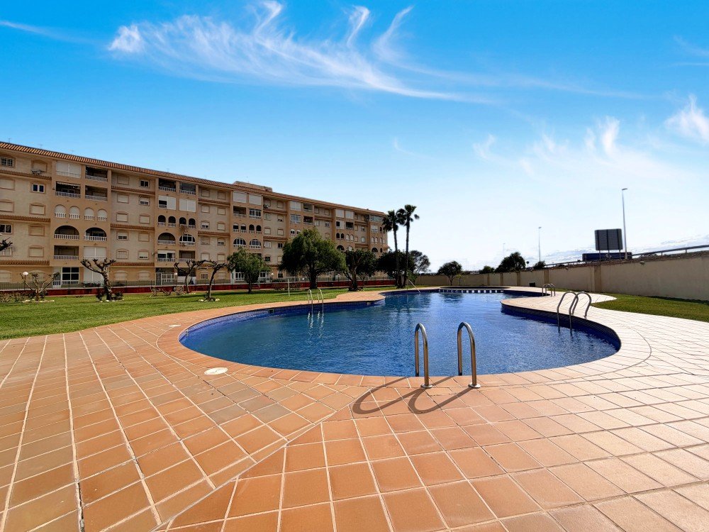 For sale - 2 Bedroom 1 Bathroom Penthouse in Torrevieja - Costa Blanca  - Alicante