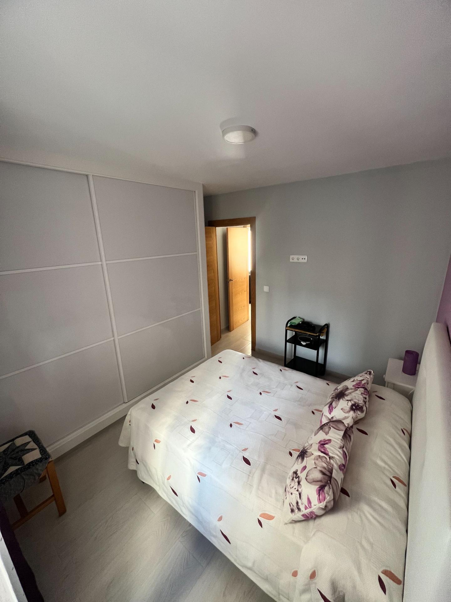 For sale - 3 Bedroom 1 Bathroom Apartment in Torrevieja - Playa Del Cura  - Alicante