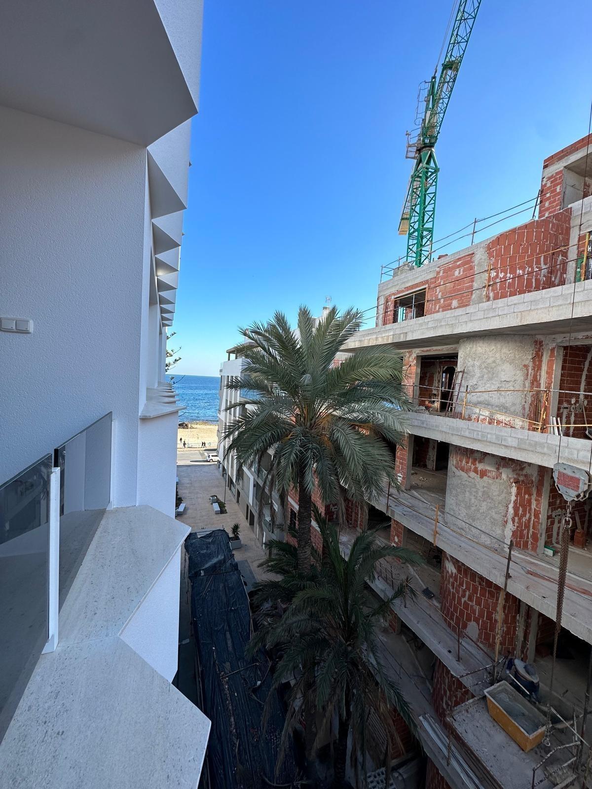 For sale - 2 Bedroom 2 Bathroom Apartment in Torrevieja - Playa Del Cura  - Alicante