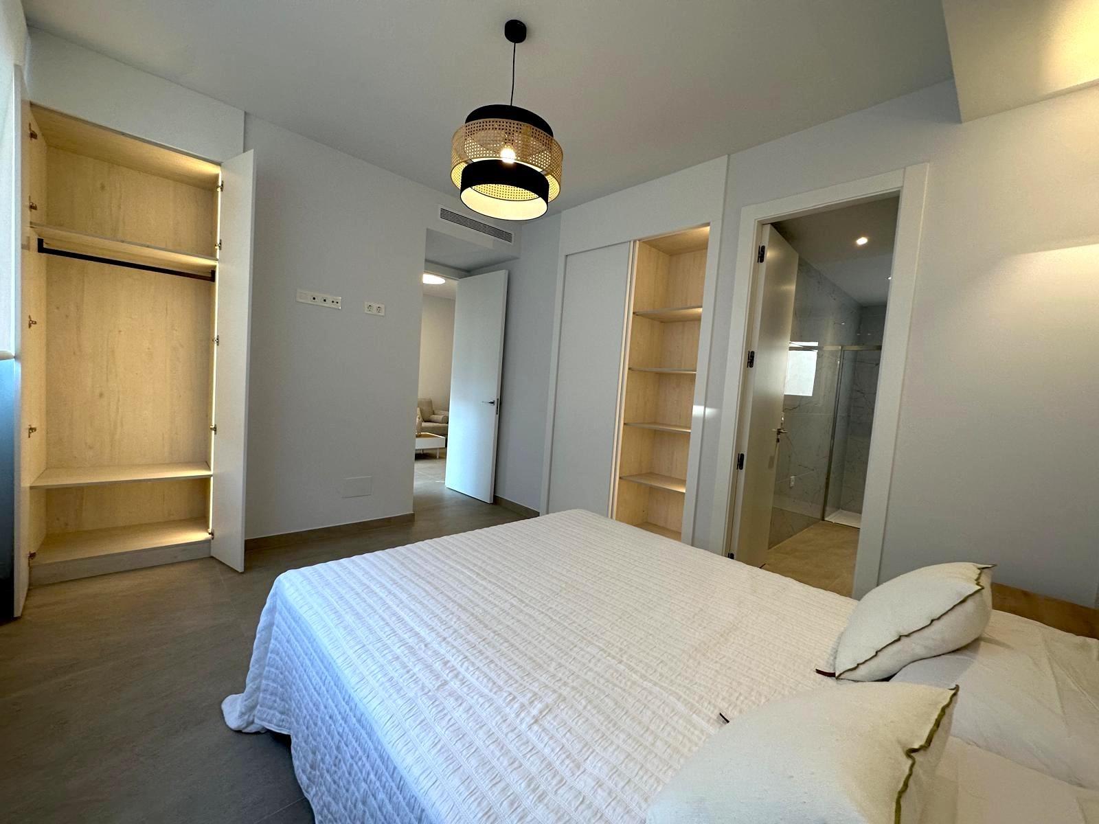 For sale - 2 Bedroom 2 Bathroom Apartment in Torrevieja - Playa Del Cura  - Alicante