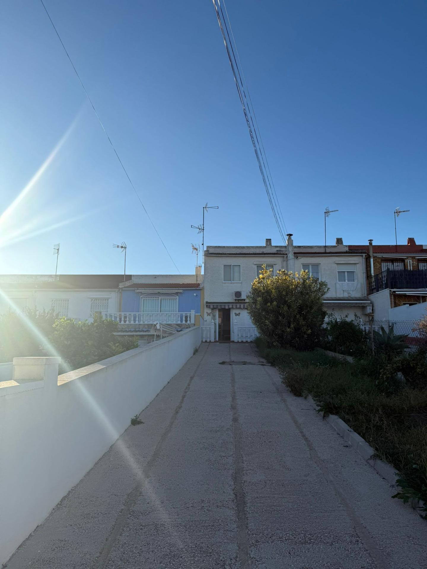 For sale - 3 Bedroom 2 Bathroom Town House in Torrevieja - Los Altos  - Alicante