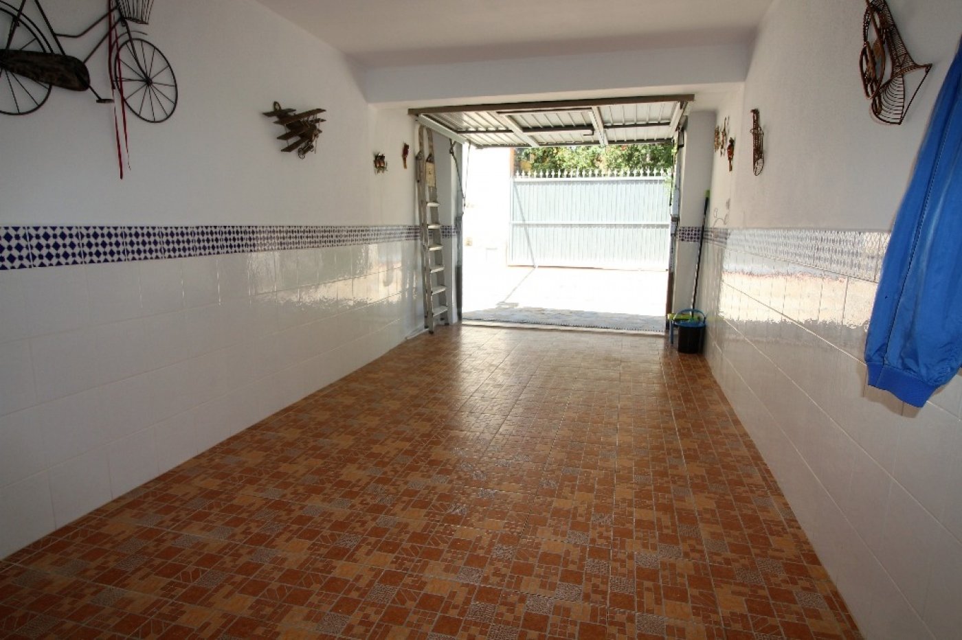 For sale - 5 Bedroom 4 Bathroom Villa in Torrevieja - Los Balcones  - Alicante