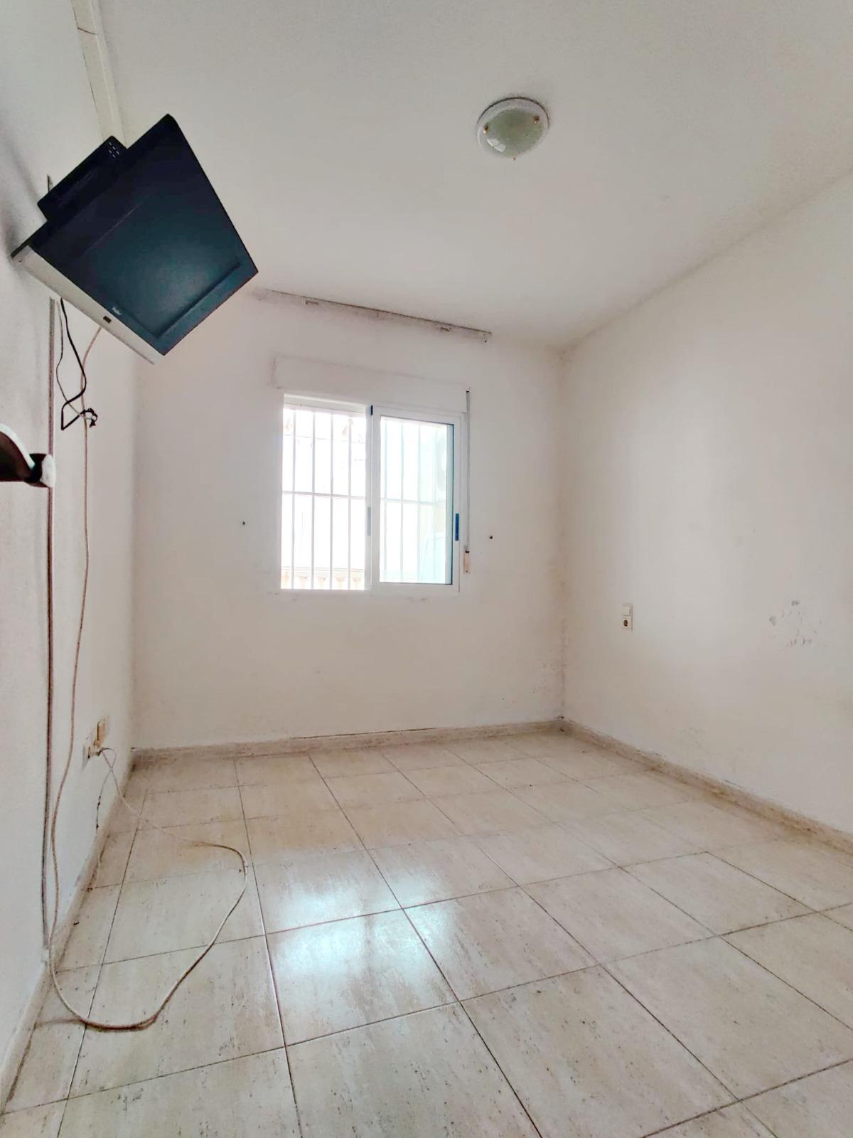 For sale - 3 Bedroom 2 Bathroom Penthouse in Torrevieja - Curva Del Palangre  - Alicante