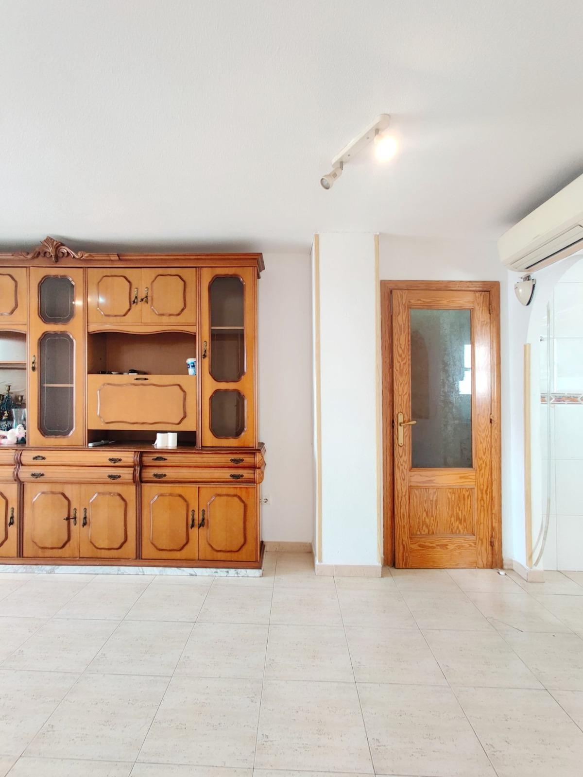 For sale - 3 Bedroom 2 Bathroom Penthouse in Torrevieja - Curva Del Palangre  - Alicante