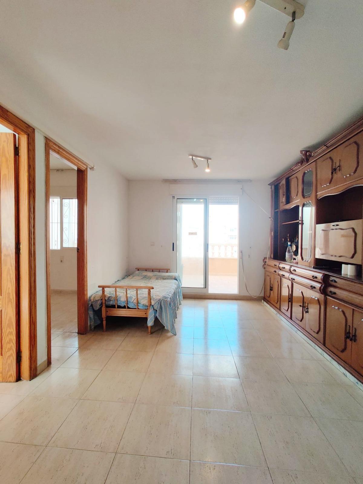 For sale - 3 Bedroom 2 Bathroom Penthouse in Torrevieja - Curva Del Palangre  - Alicante