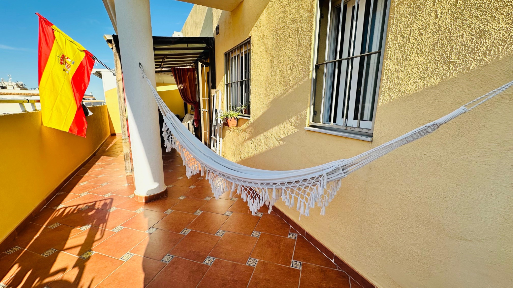 For sale - 2 Bedroom 1 Bathroom Apartment in Torrevieja - Costa Blanca  - Alicante