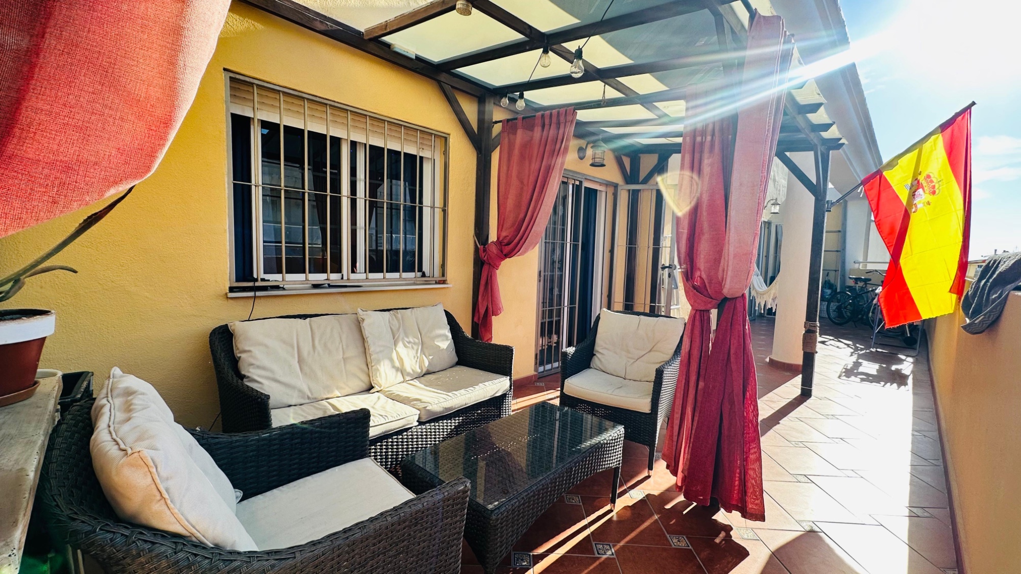 For sale - 2 Bedroom 1 Bathroom Apartment in Torrevieja - Costa Blanca  - Alicante