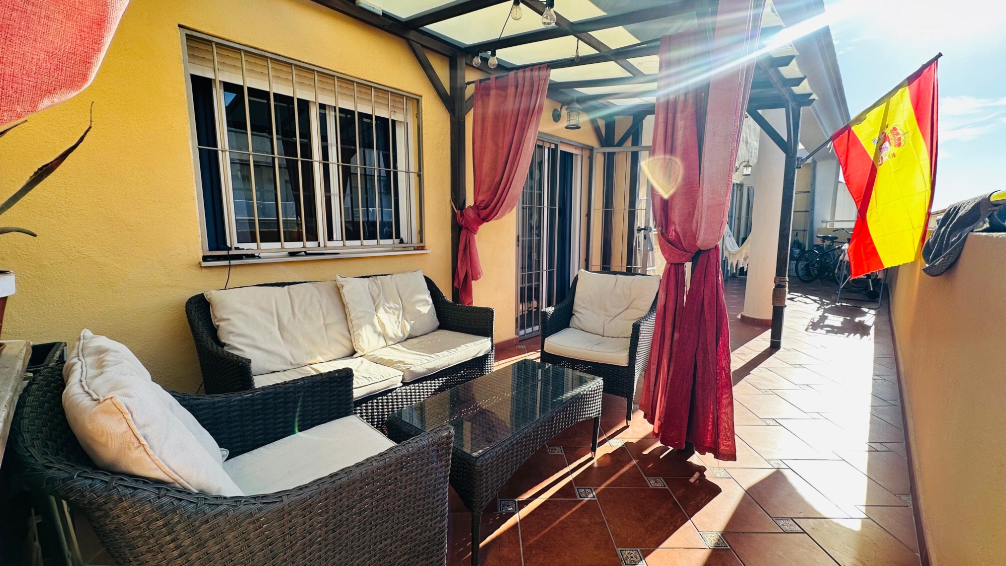 For sale - 2 Bedroom 1 Bathroom Apartment in Torrevieja - Costa Blanca  - Alicante