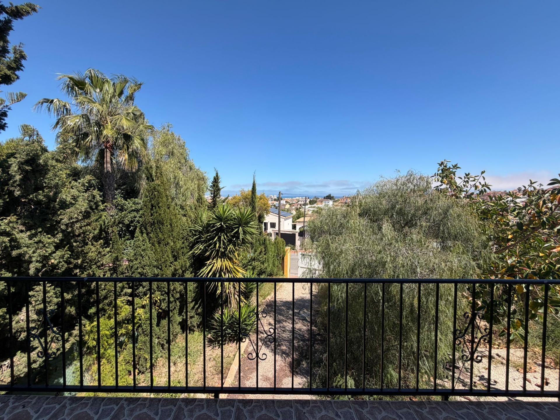 For sale - 4 Bedroom 2 Bathroom Villa in Torrevieja - Los Balcones - Los Altos Del Edén  - Alicante