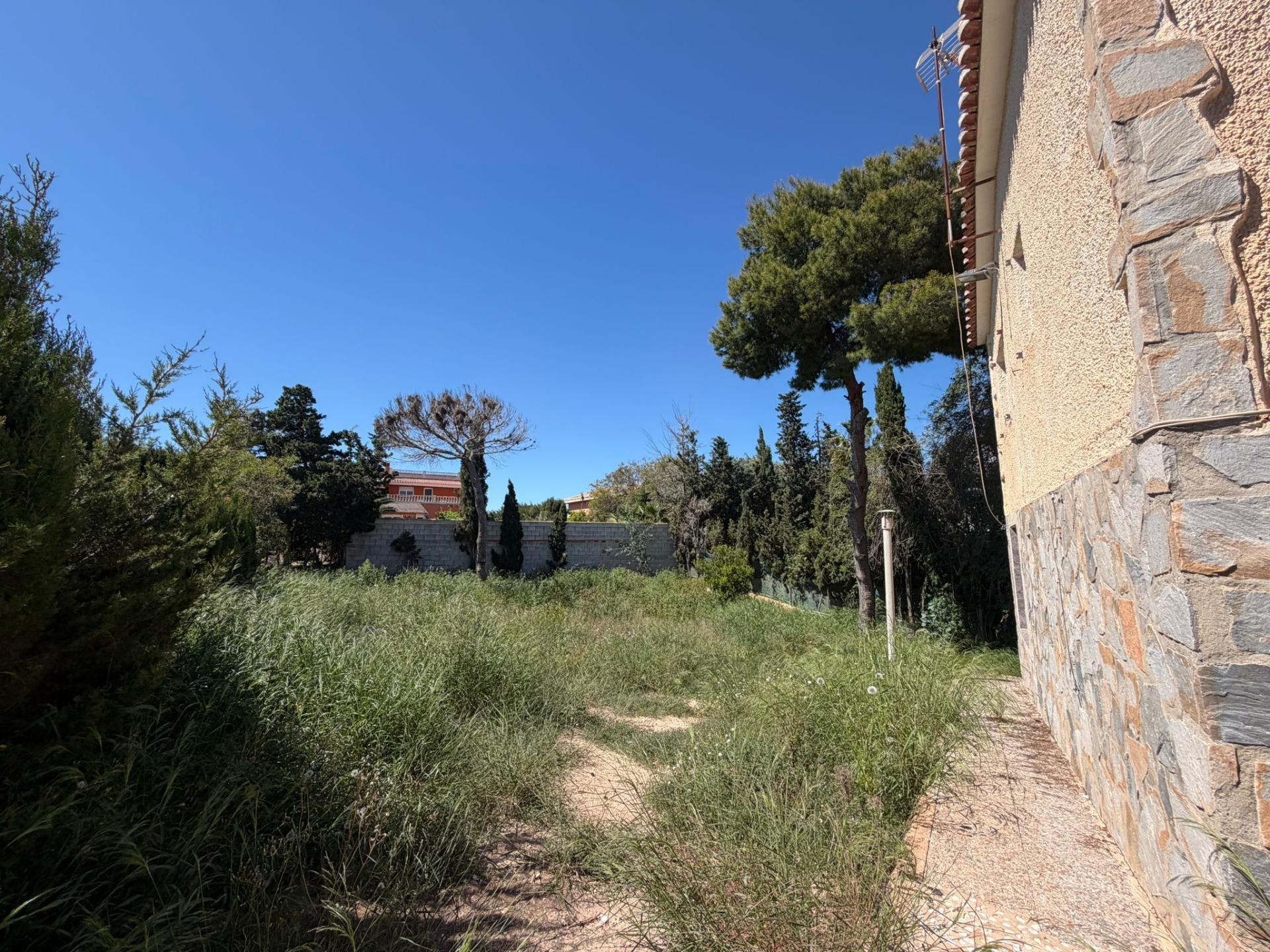 For sale - 4 Bedroom 2 Bathroom Villa in Torrevieja - Los Balcones - Los Altos Del Edén  - Alicante