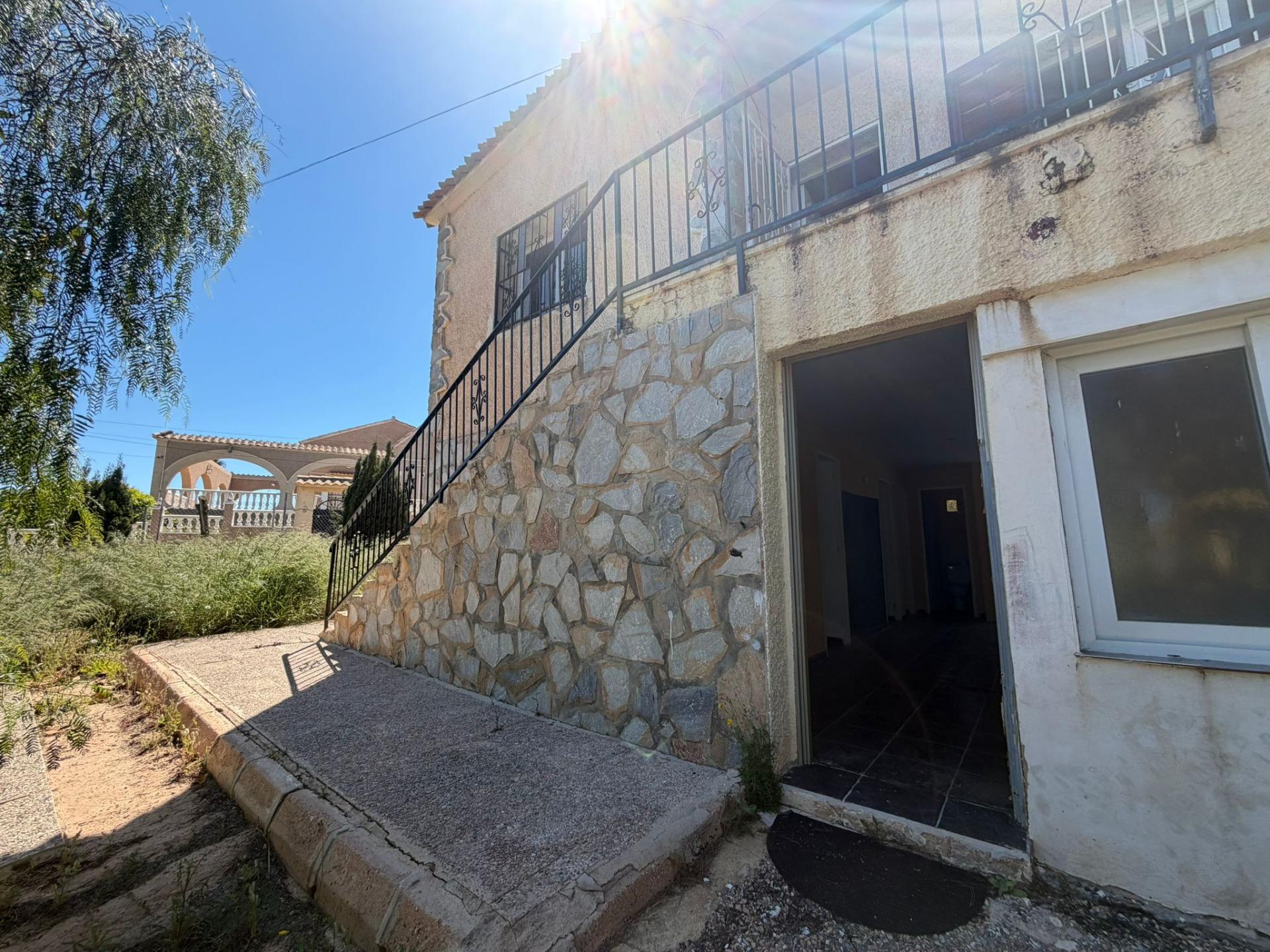 For sale - 4 Bedroom 2 Bathroom Villa in Torrevieja - Los Balcones - Los Altos Del Edén  - Alicante