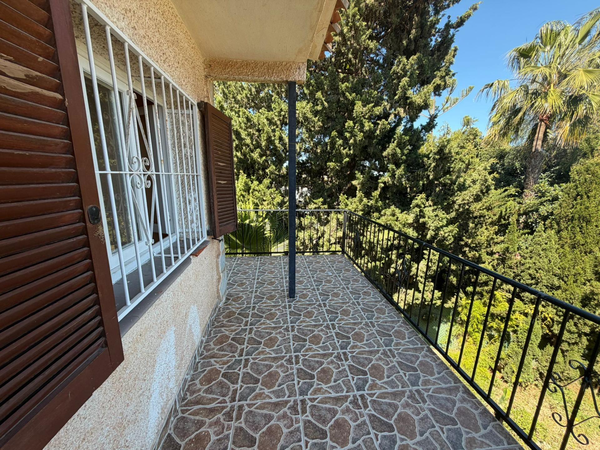 For sale - 4 Bedroom 2 Bathroom Villa in Torrevieja - Los Balcones - Los Altos Del Edén  - Alicante