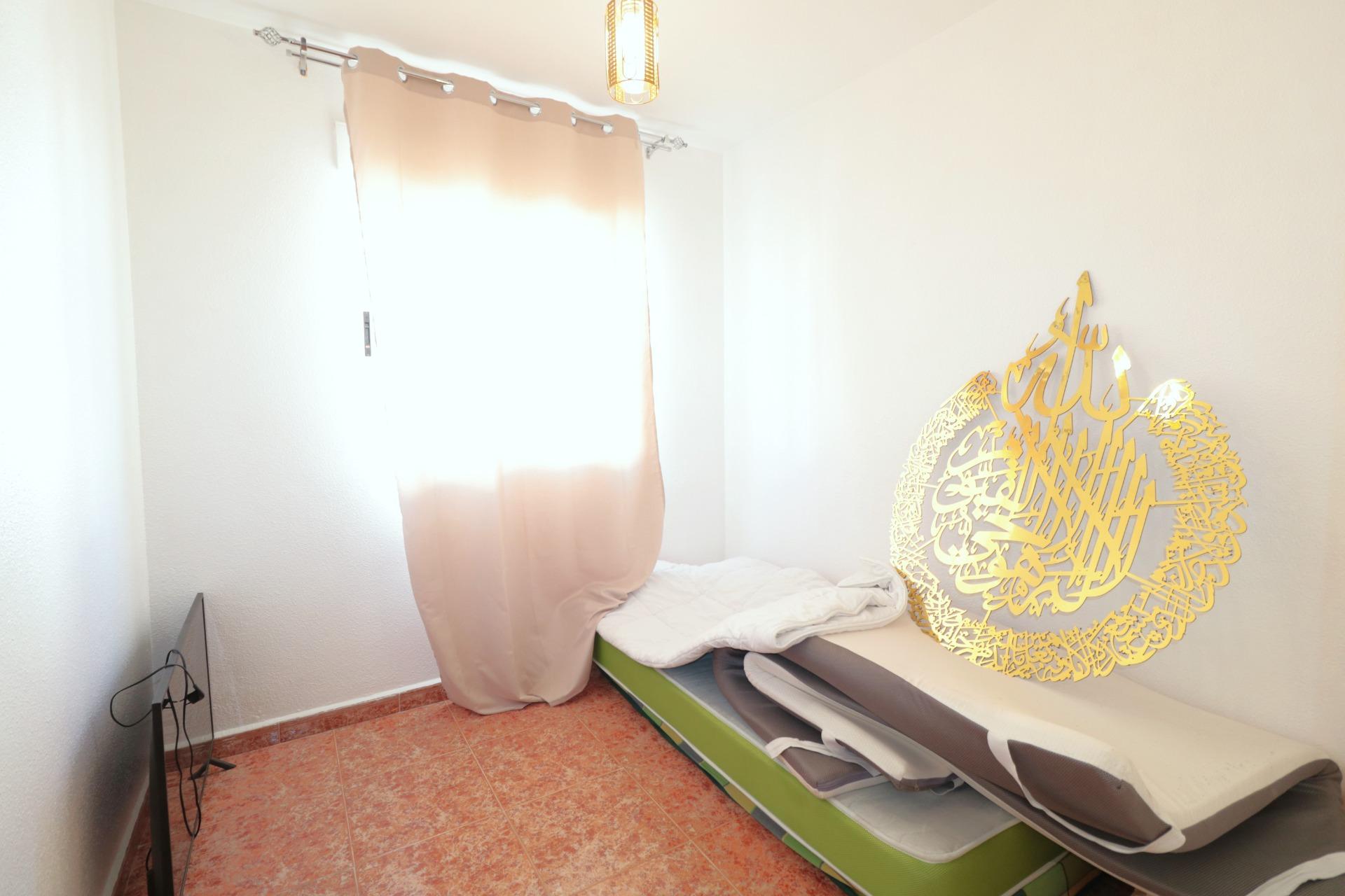 For sale - 3 Bedroom 2 Bathroom Quad House in Torrevieja - Carrefour  - Alicante