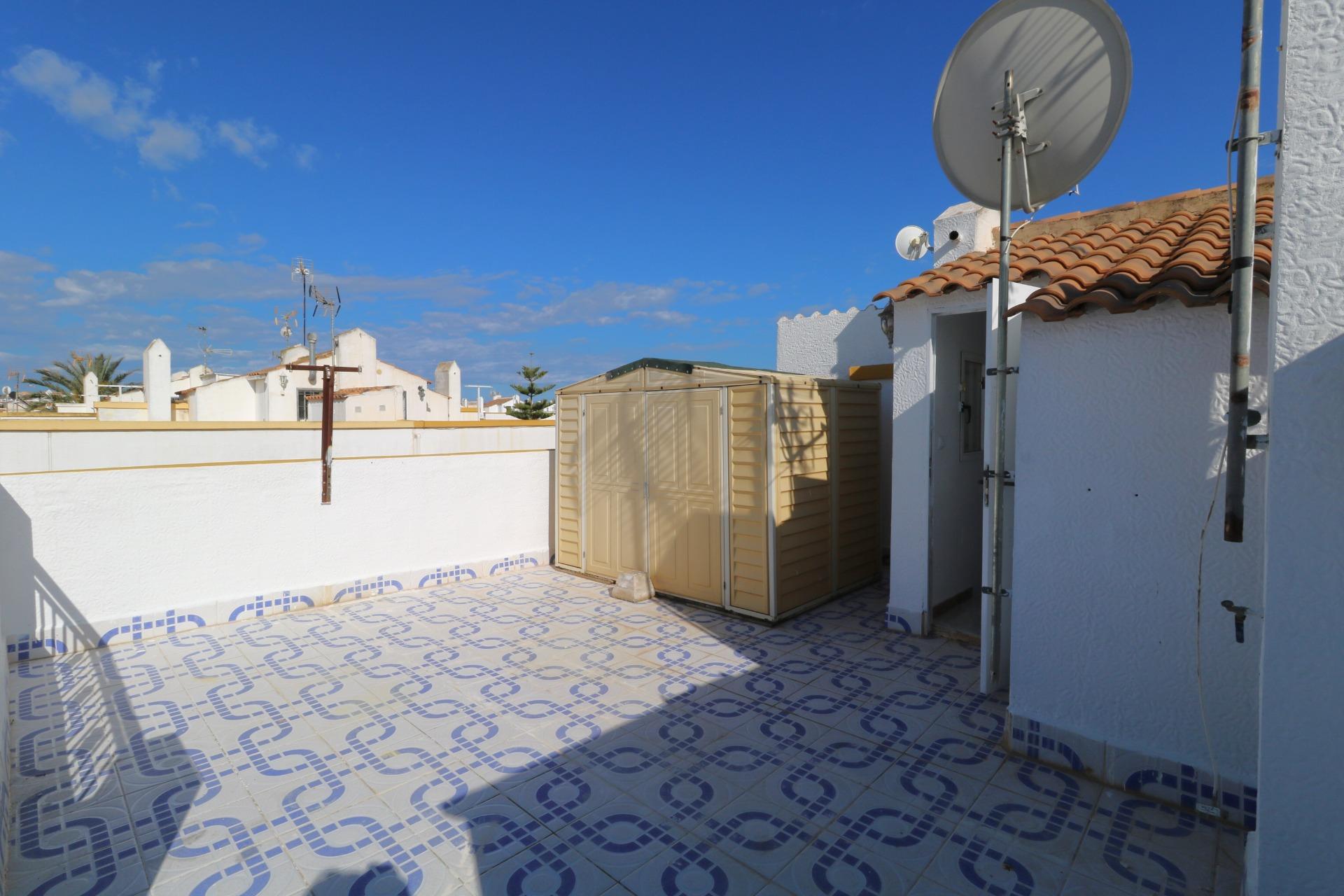 For sale - 3 Bedroom 2 Bathroom Quad House in Torrevieja - Carrefour  - Alicante