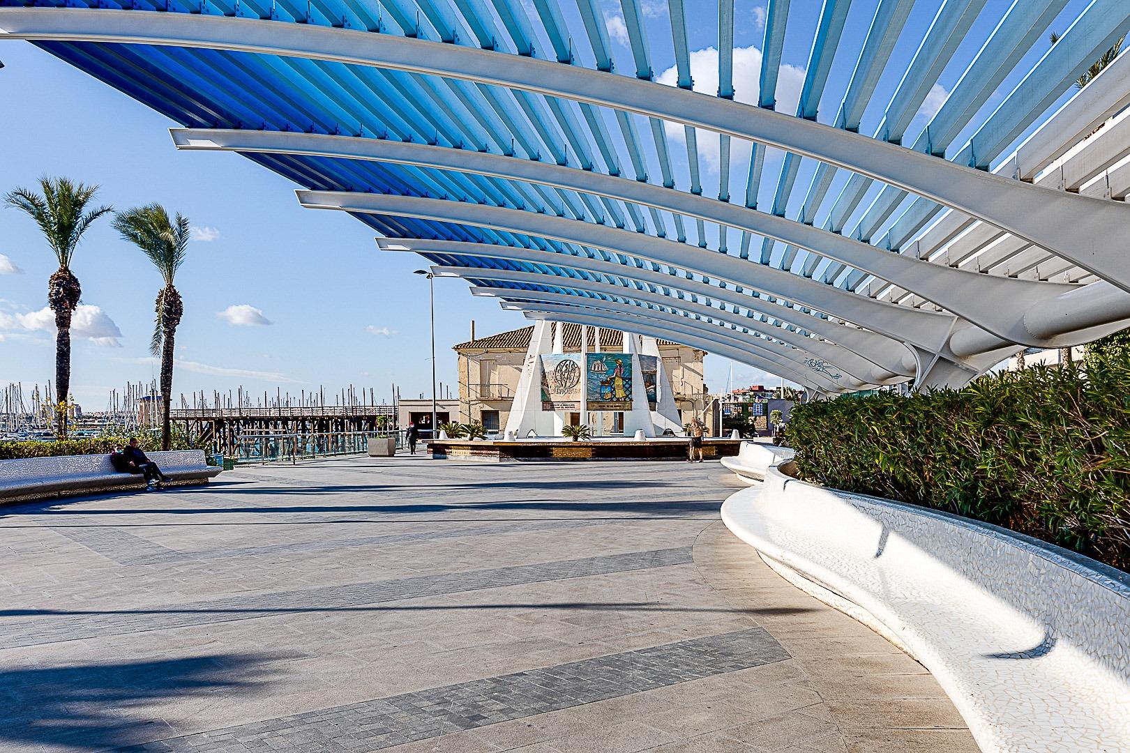 For sale - 3 Bedroom 1 Bathroom Town House in Torrevieja - Centro  - Alicante