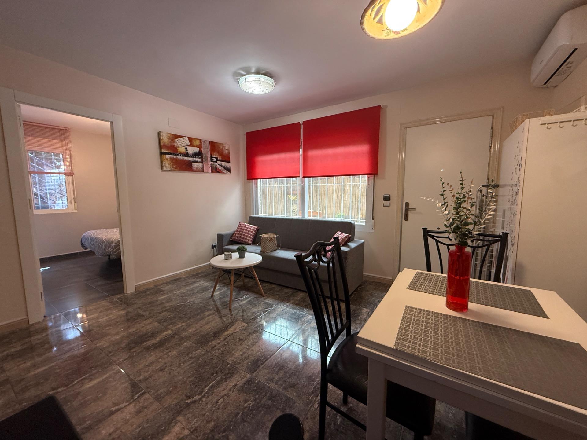 For sale - 3 Bedroom 2 Bathroom Town House in Torrevieja - Carrefour  - Alicante