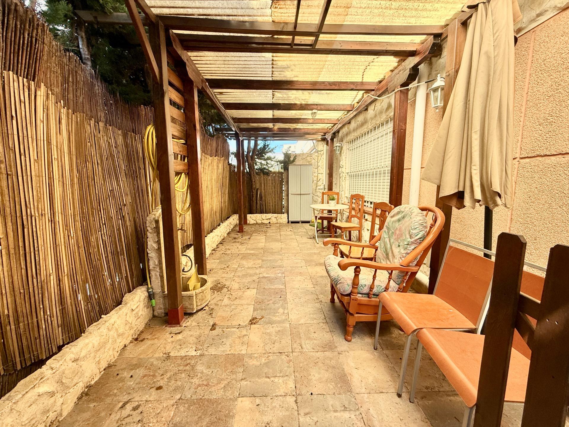 For sale - 3 Bedroom 2 Bathroom Town House in Torrevieja - Carrefour  - Alicante