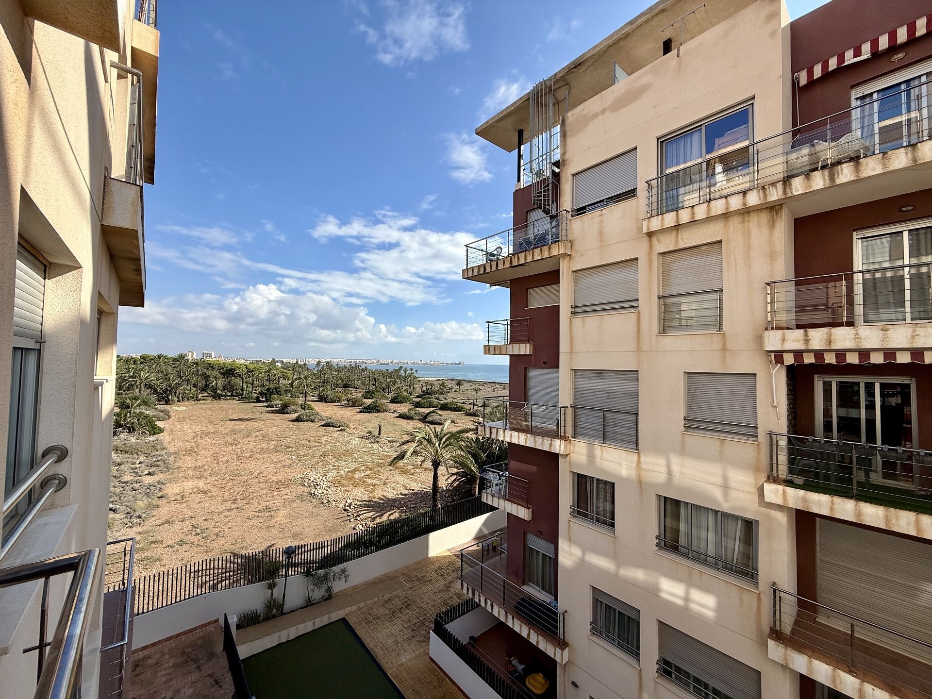 For sale - 2 Bedroom 1 Bathroom Apartment in Torrevieja - Costa Blanca  - Alicante