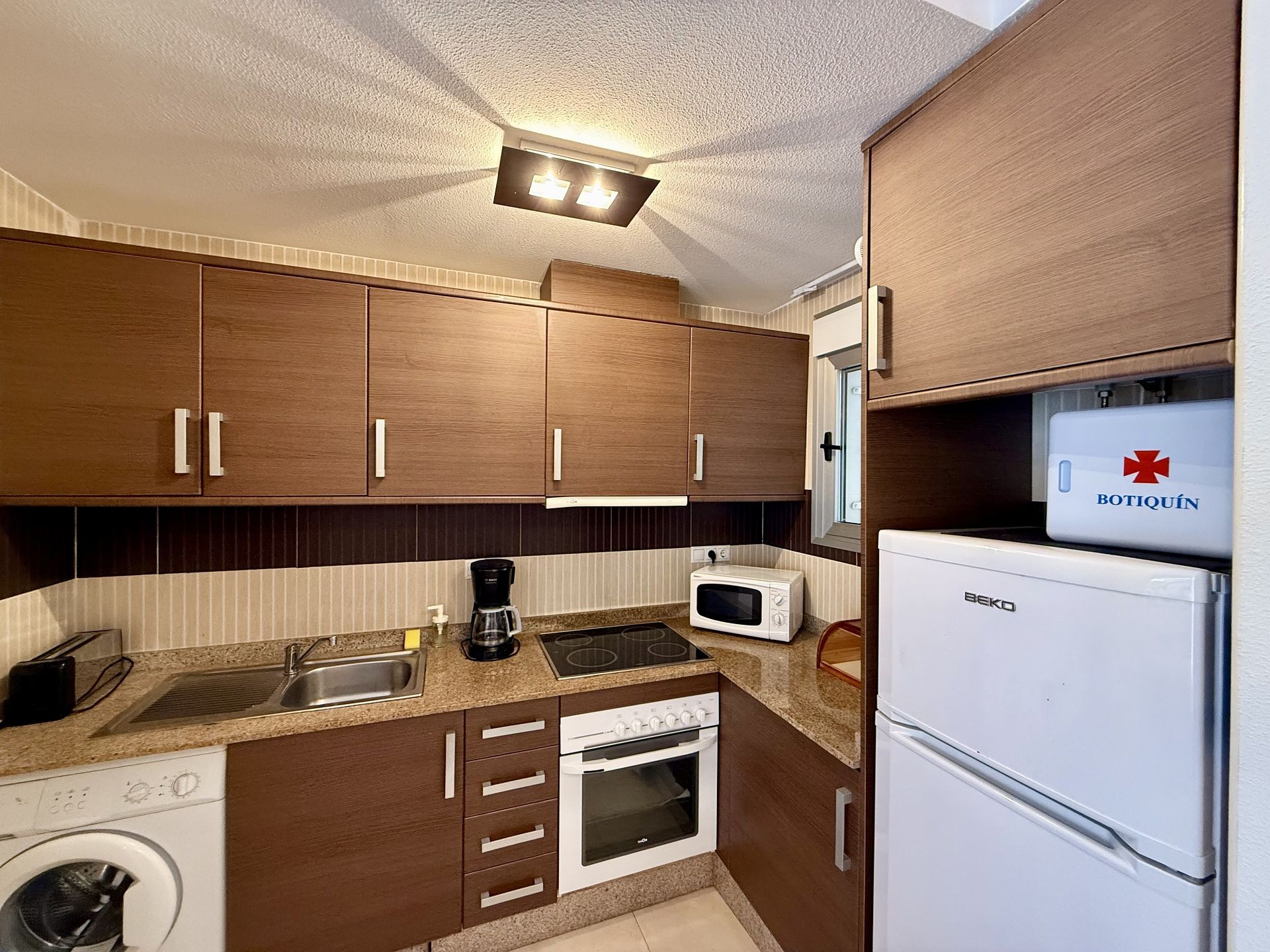 For sale - 2 Bedroom 1 Bathroom Apartment in Torrevieja - Costa Blanca  - Alicante