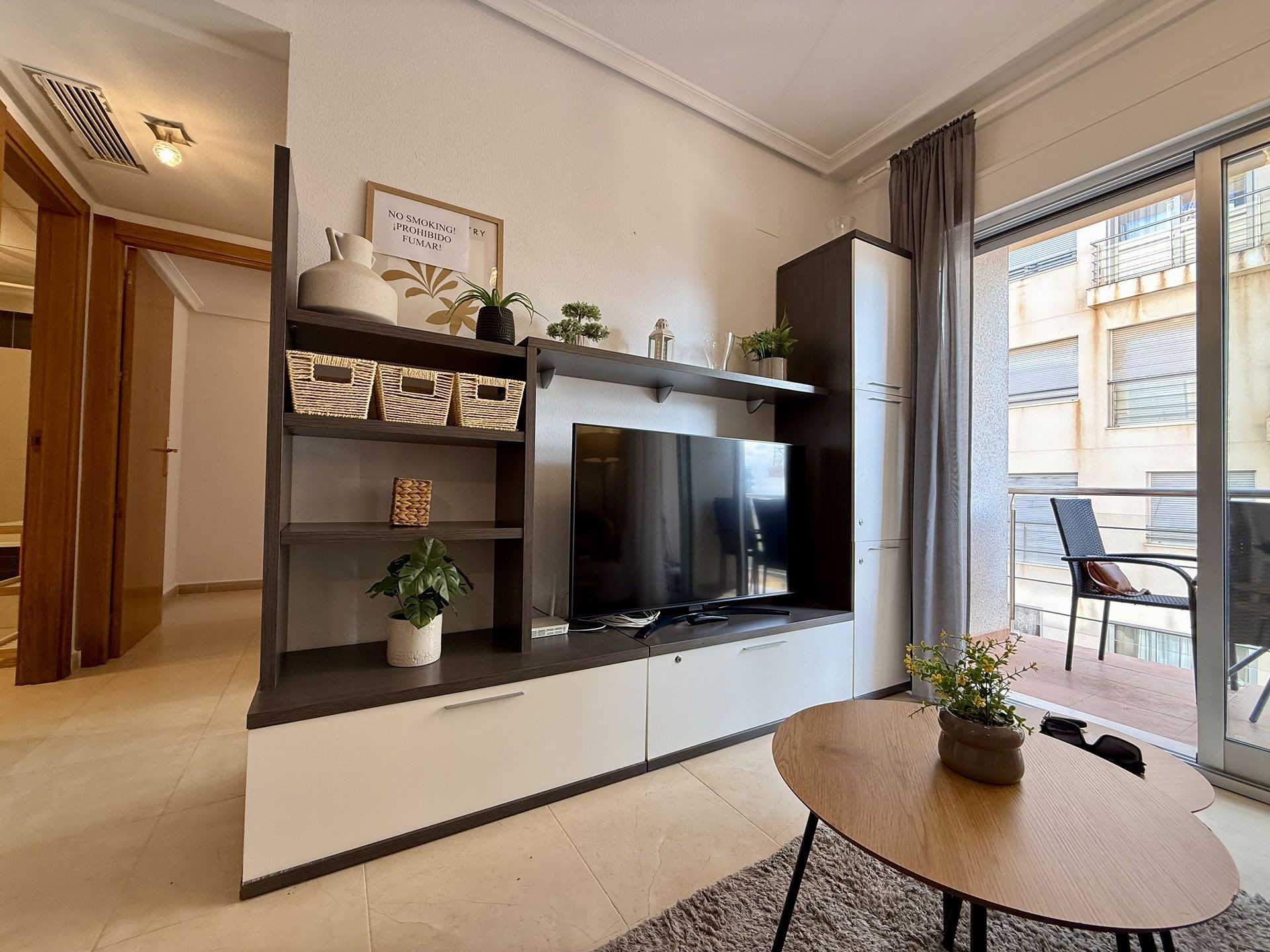 For sale - 2 Bedroom 1 Bathroom Apartment in Torrevieja - Costa Blanca  - Alicante