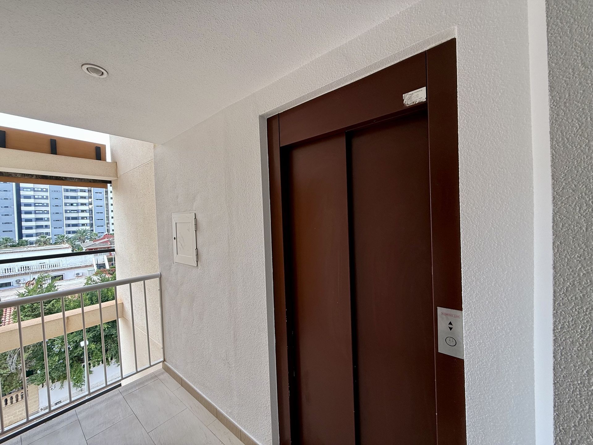 For sale - 2 Bedroom 1 Bathroom Apartment in Torrevieja - Costa Blanca  - Alicante