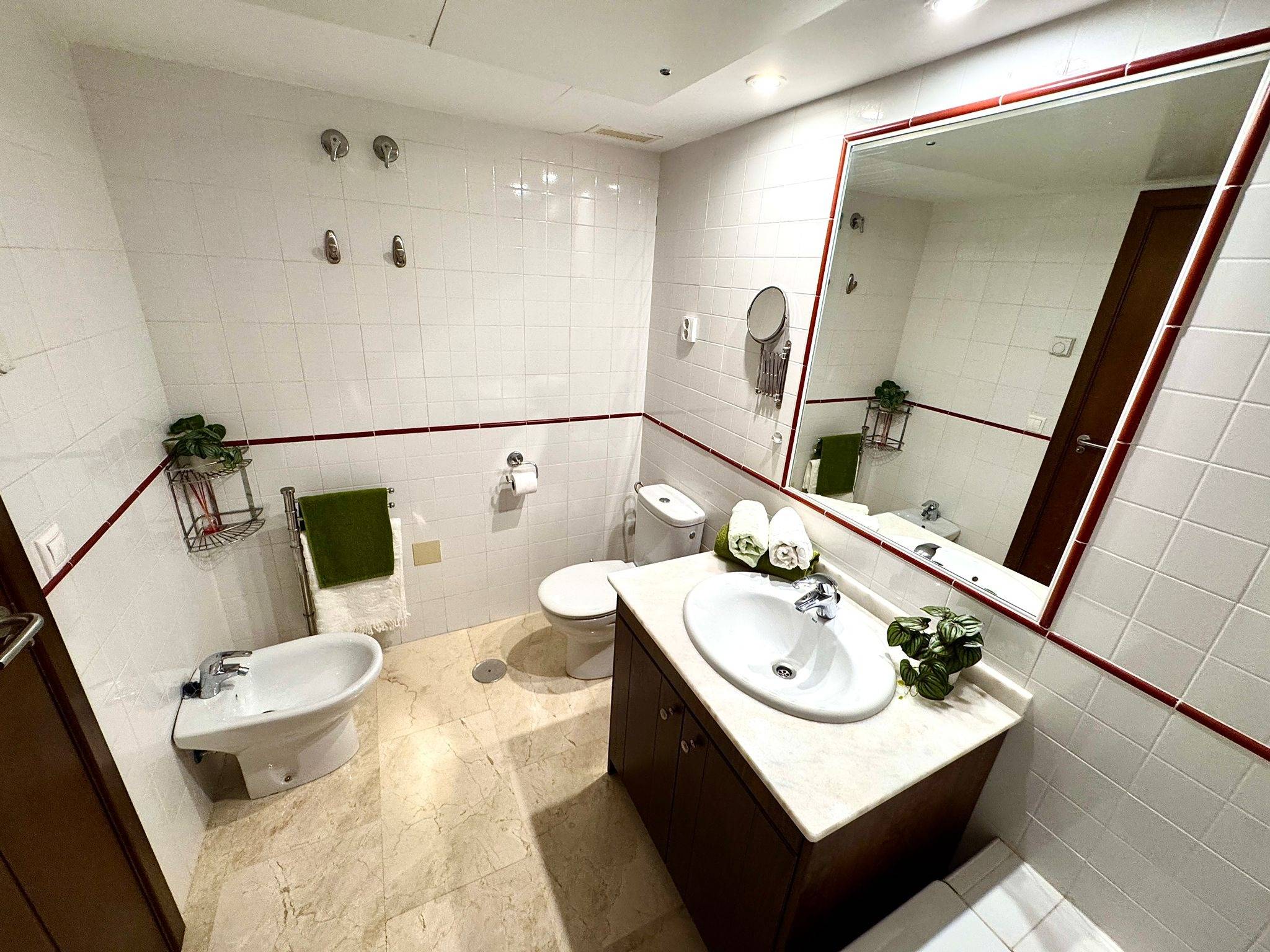 For sale - 2 Bedroom 1 Bathroom Apartment in Torrevieja - Punta Prima  - Alicante