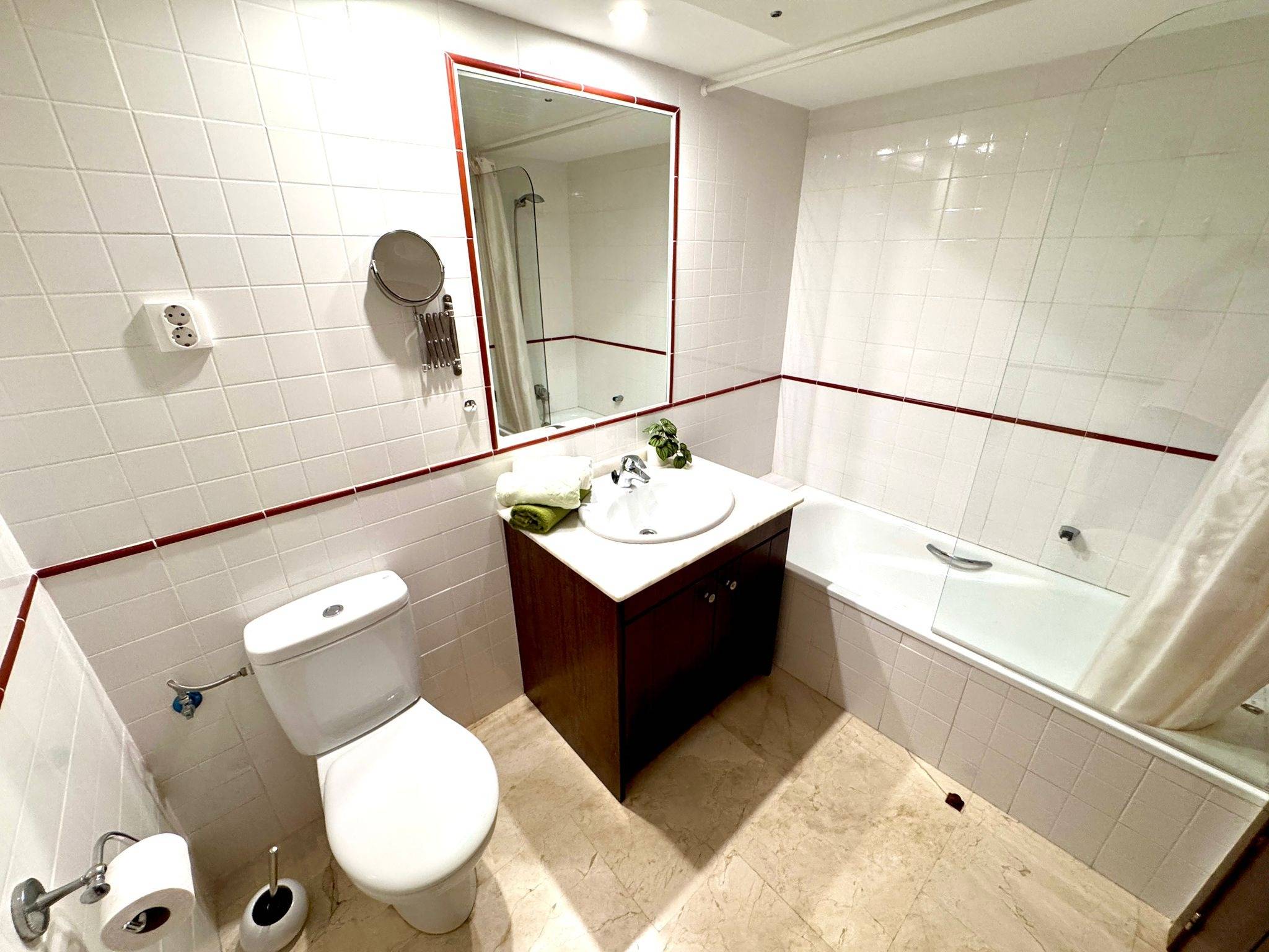 For sale - 2 Bedroom 1 Bathroom Apartment in Torrevieja - Punta Prima  - Alicante