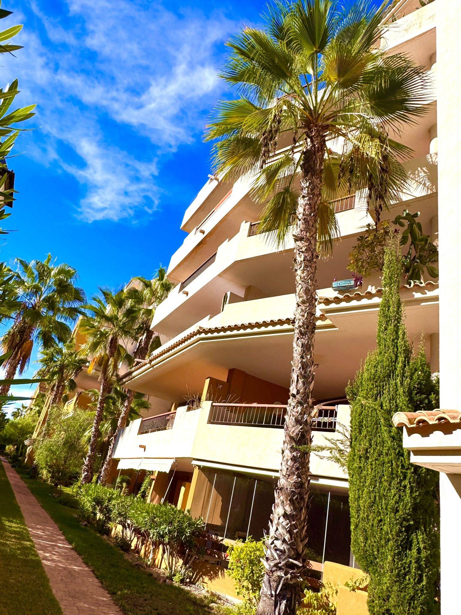 For sale - 2 Bedroom 1 Bathroom Apartment in Torrevieja - Punta Prima  - Alicante