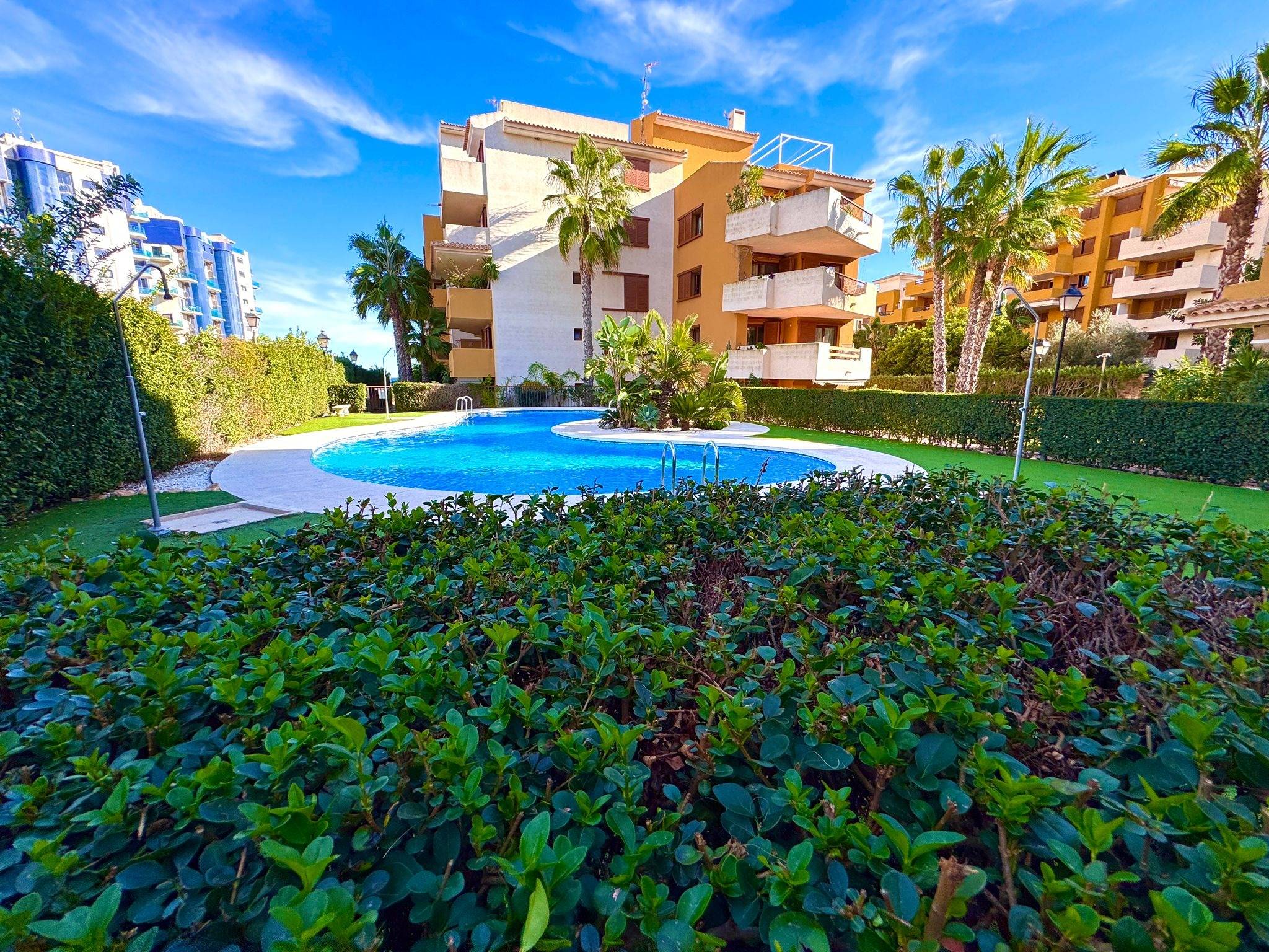 For sale - 2 Bedroom 1 Bathroom Apartment in Torrevieja - Punta Prima  - Alicante