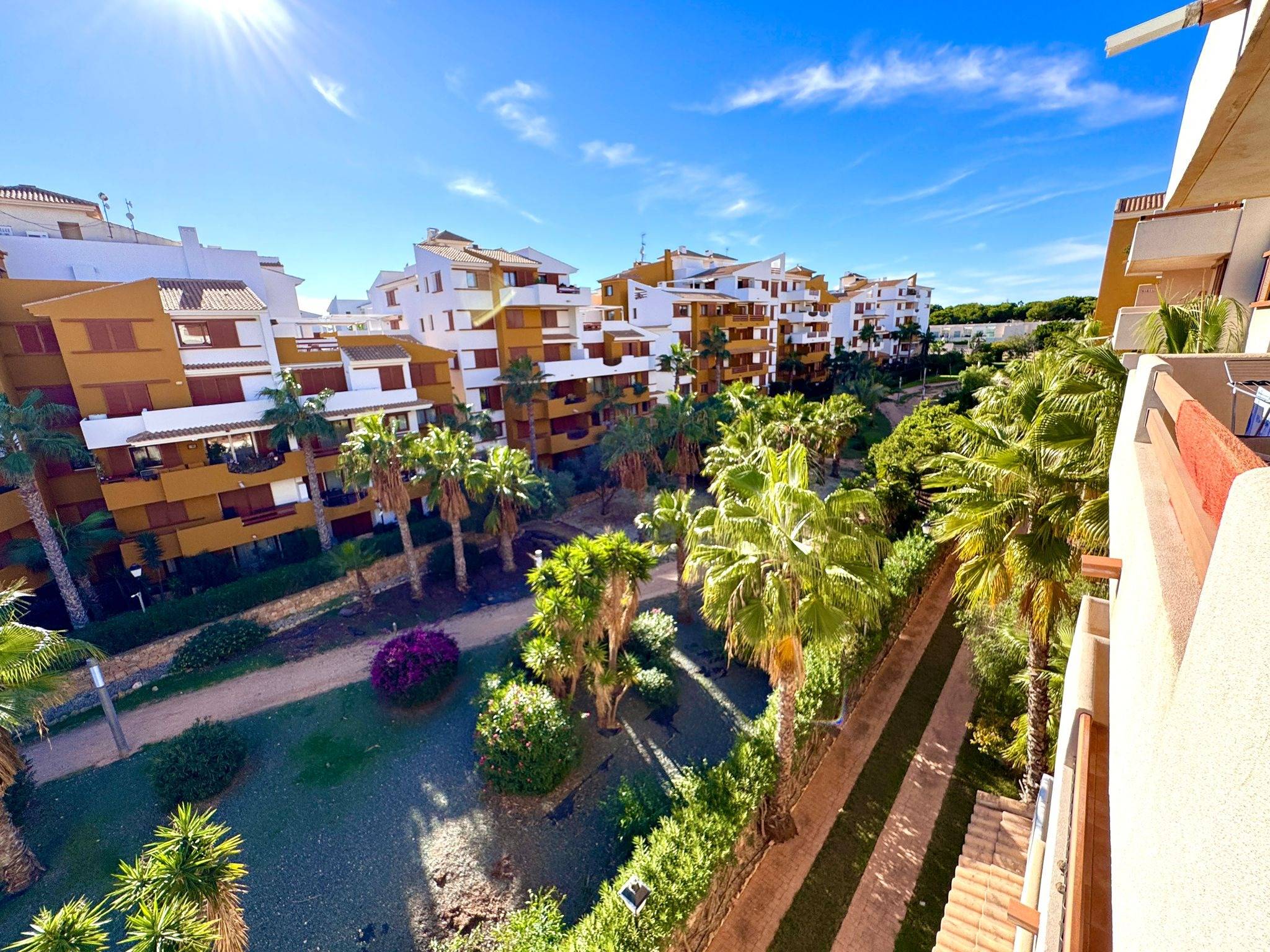 For sale - 2 Bedroom 1 Bathroom Apartment in Torrevieja - Punta Prima  - Alicante