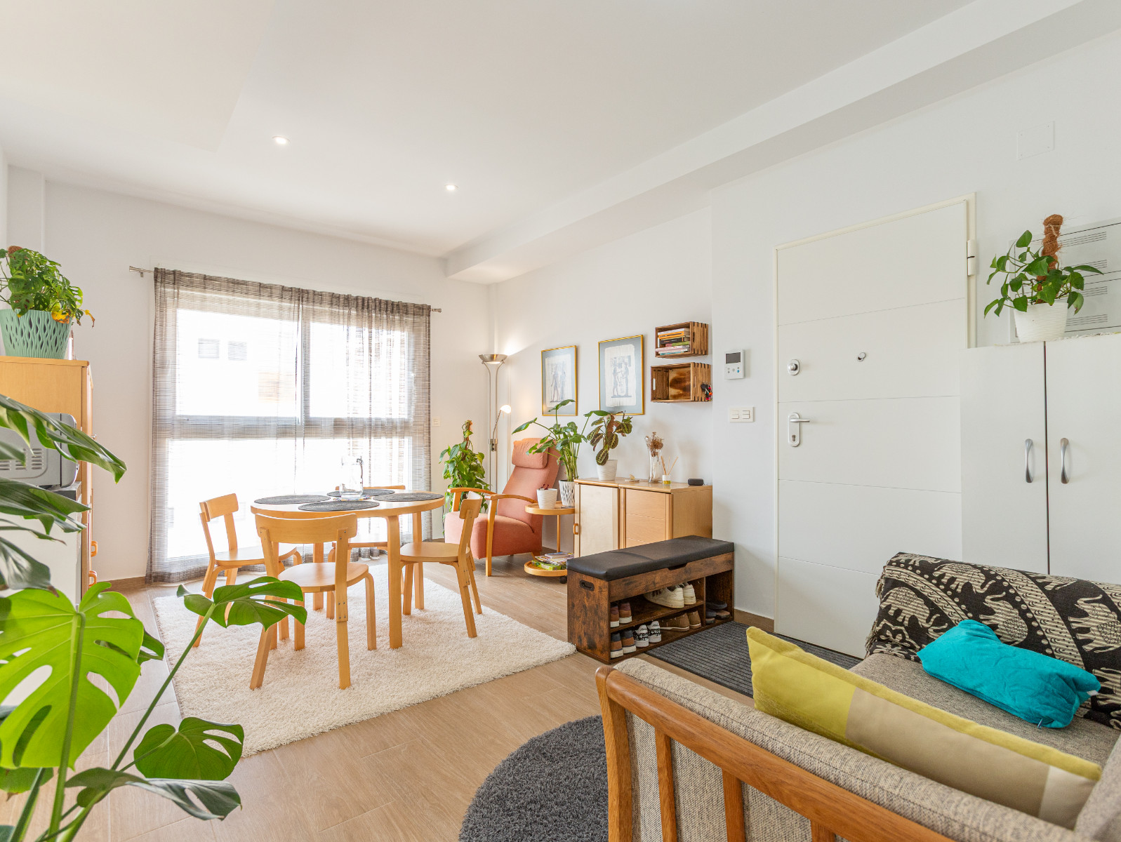 For sale - 2 Bedroom 1 Bathroom Apartment in Torrevieja - Costa Blanca  - Alicante