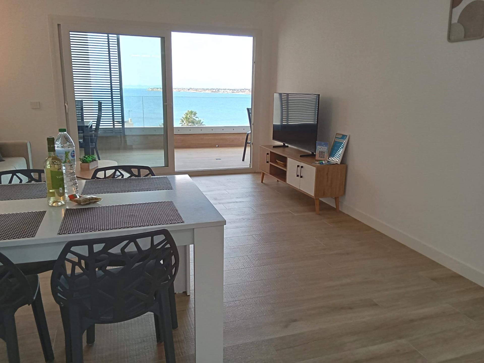 For sale - 2 Bedroom 2 Bathroom Apartment in Torrevieja - Punta Prima  - Alicante