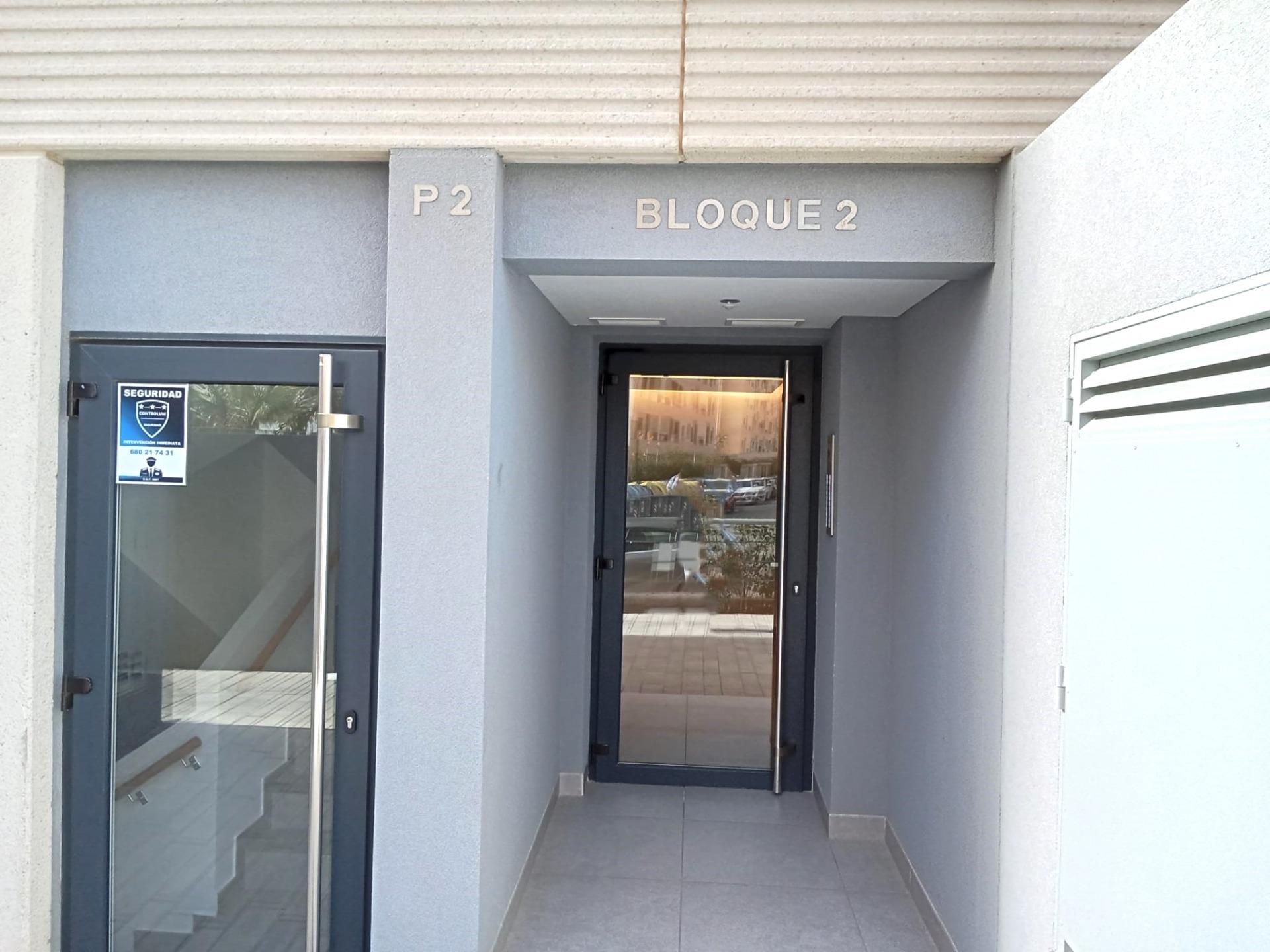 For sale - 2 Bedroom 2 Bathroom Apartment in Torrevieja - Punta Prima  - Alicante
