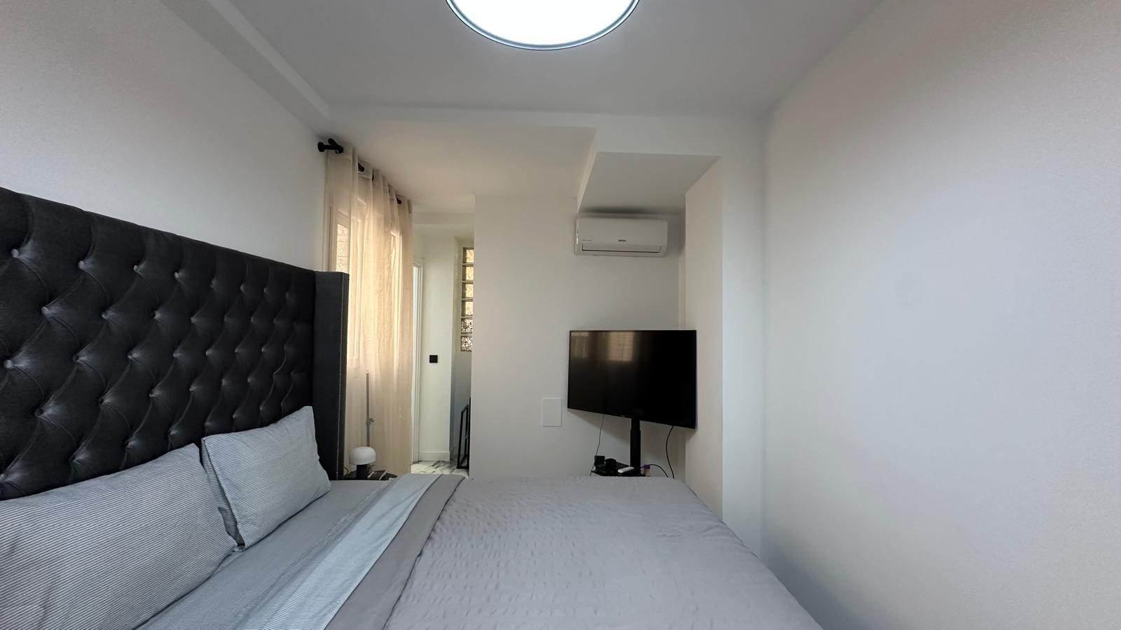 For sale - 3 Bedroom 1 Bathroom Apartment in Torrevieja - Playa Del Cura  - Alicante