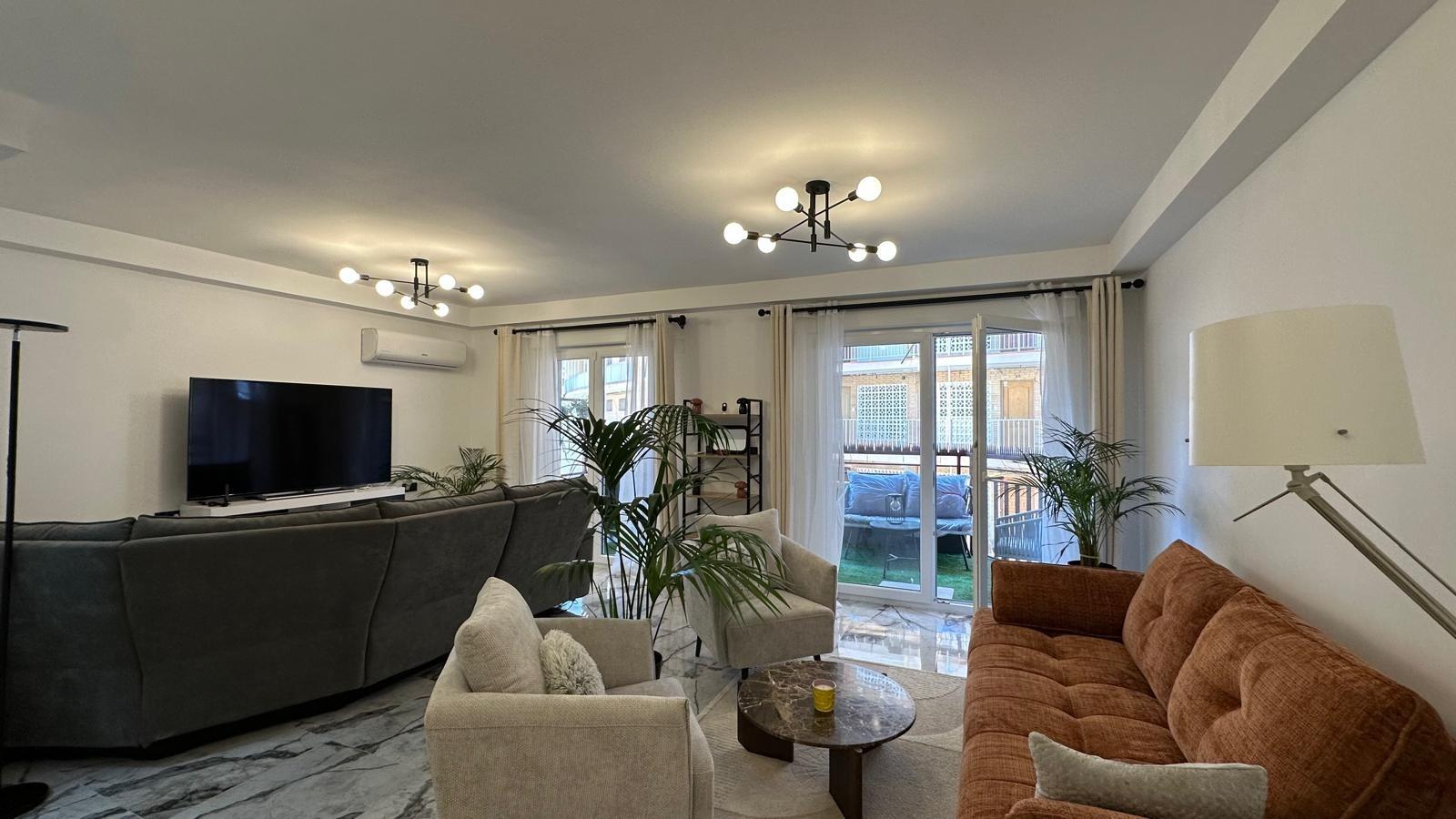 For sale - 3 Bedroom 1 Bathroom Apartment in Torrevieja - Playa Del Cura  - Alicante