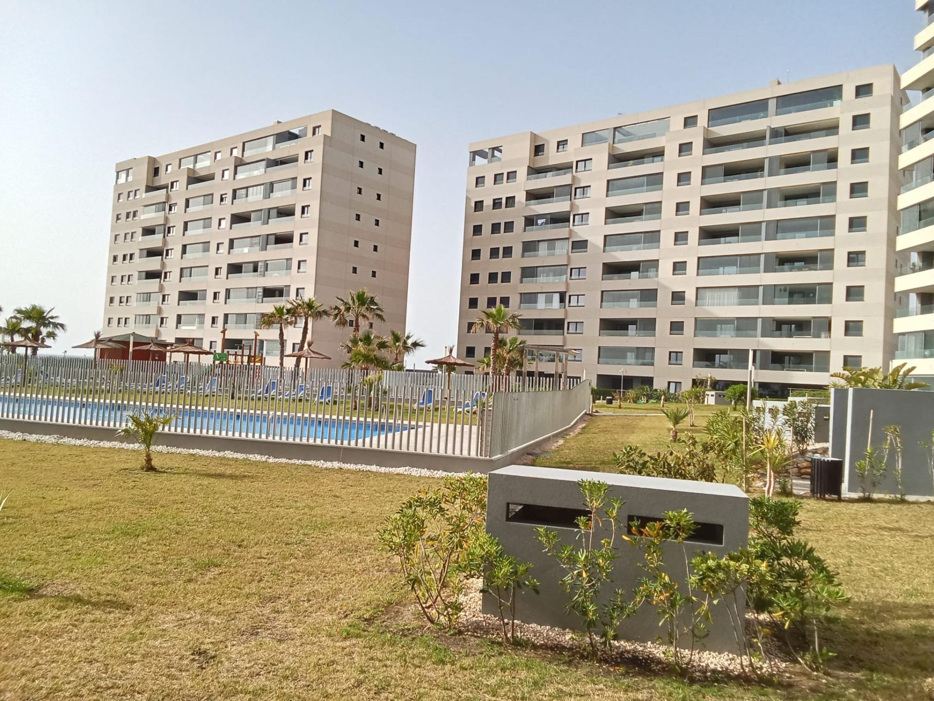 For sale - 2 Bedroom 2 Bathroom Apartment in Torrevieja - Punta Prima  - Alicante