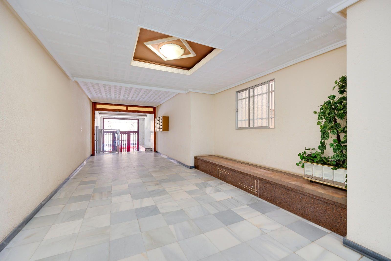 For sale - 2 Bedroom 2 Bathroom Apartment in Torrevieja - Acequion  - Alicante