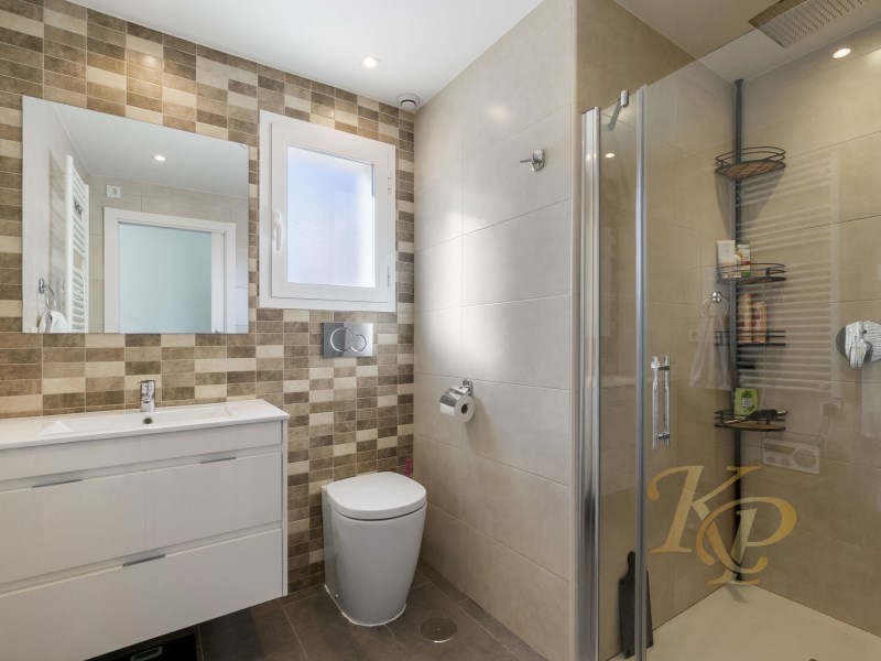 For sale - 2 Bedroom 2 Bathroom Apartment in Torrevieja - Costa Blanca  - Alicante