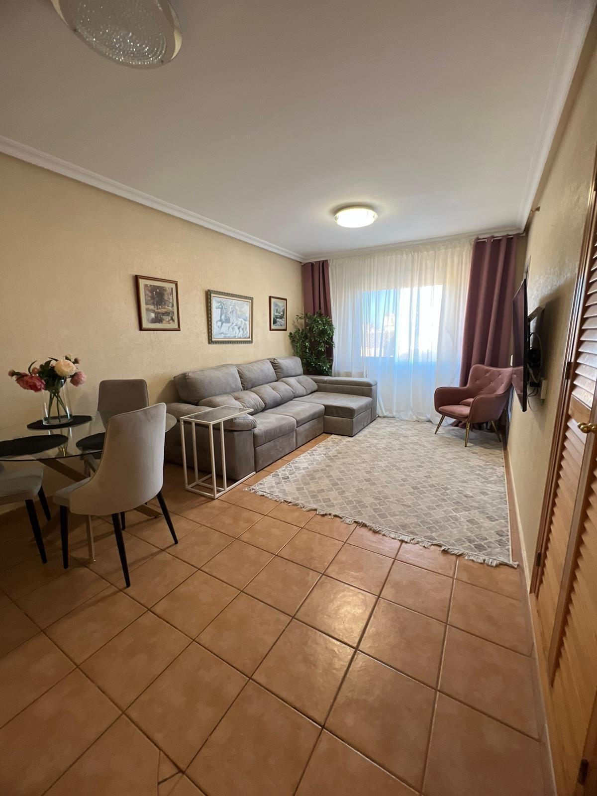 For sale - 2 Bedroom 1 Bathroom Apartment in Torrevieja - aguas nuevas  - Alicante