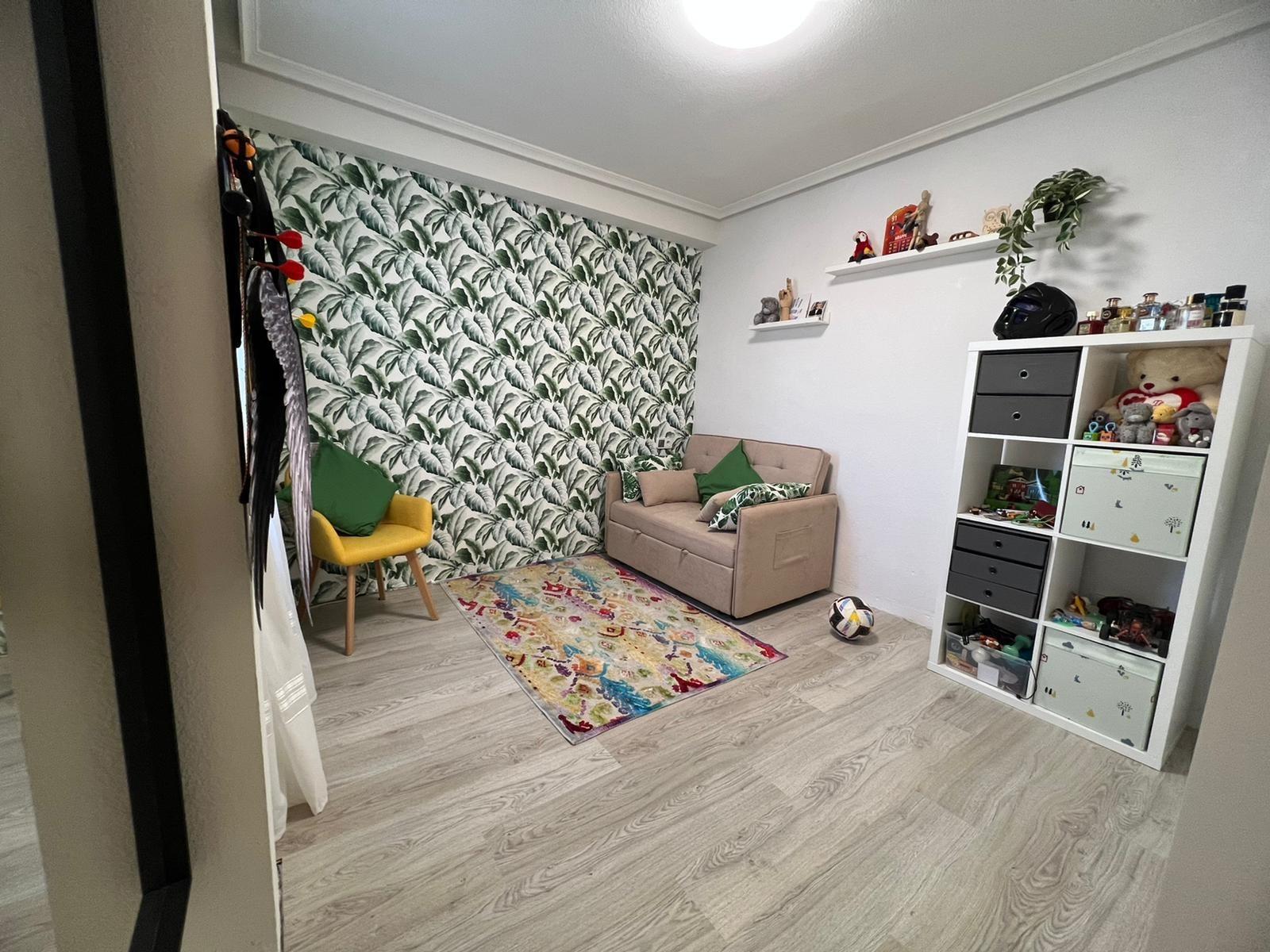 For sale - 2 Bedroom 1 Bathroom Apartment in Torrevieja - aguas nuevas  - Alicante